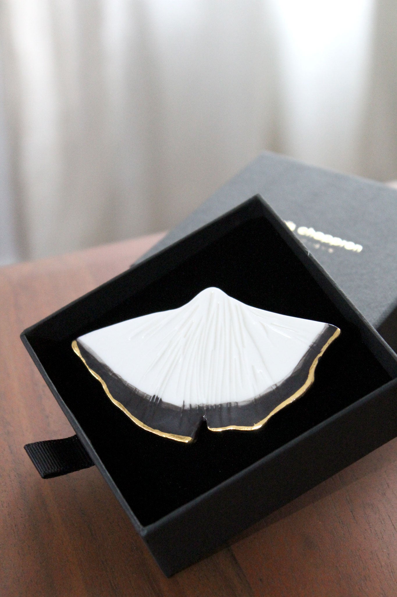 Grande broche Ginkgo