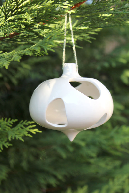 Boule Dentelle de Noël: Collection 2025